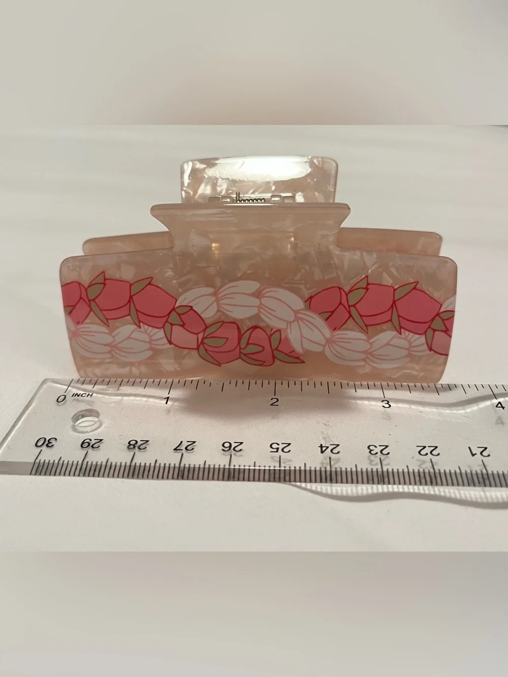 Double Lei Hair Claw - Light Pink acetate